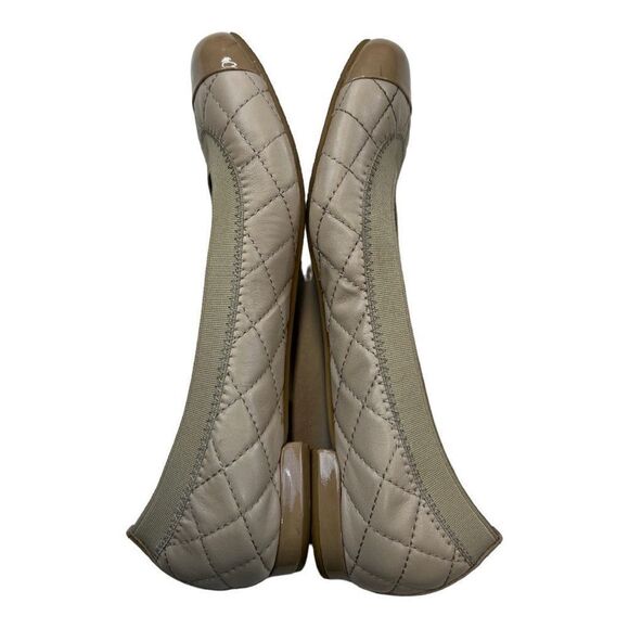 Stuart Weitzman Women's Leather Quilted Cap Toe Ballet Flats Shoes Nude Size 5M - Picture 4 of 7